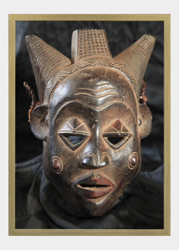 AFRICAN MASK